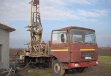 Utilaje Romania Foraje Fantani de Mica si Medie Adancime, Foraje pentru Pompa de Caldura, Piloni, Foraje Orizontale - Nucet S.C. FORAQUA S.R.L
